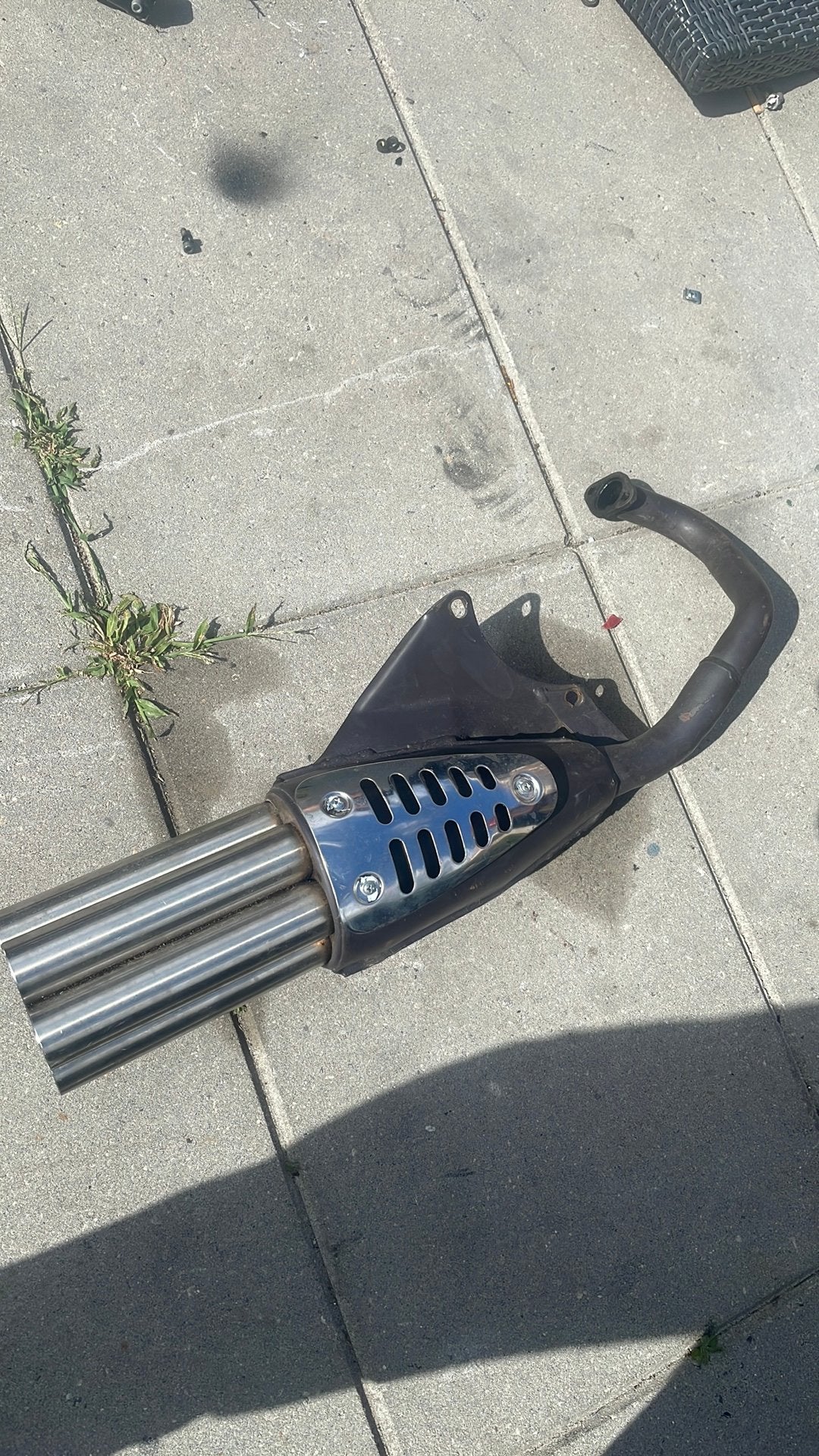 Minigun uitlaat 2 takt horizontaal 50/70/125cc, Ophalen, Zo goed als nieuw, Uitlaat