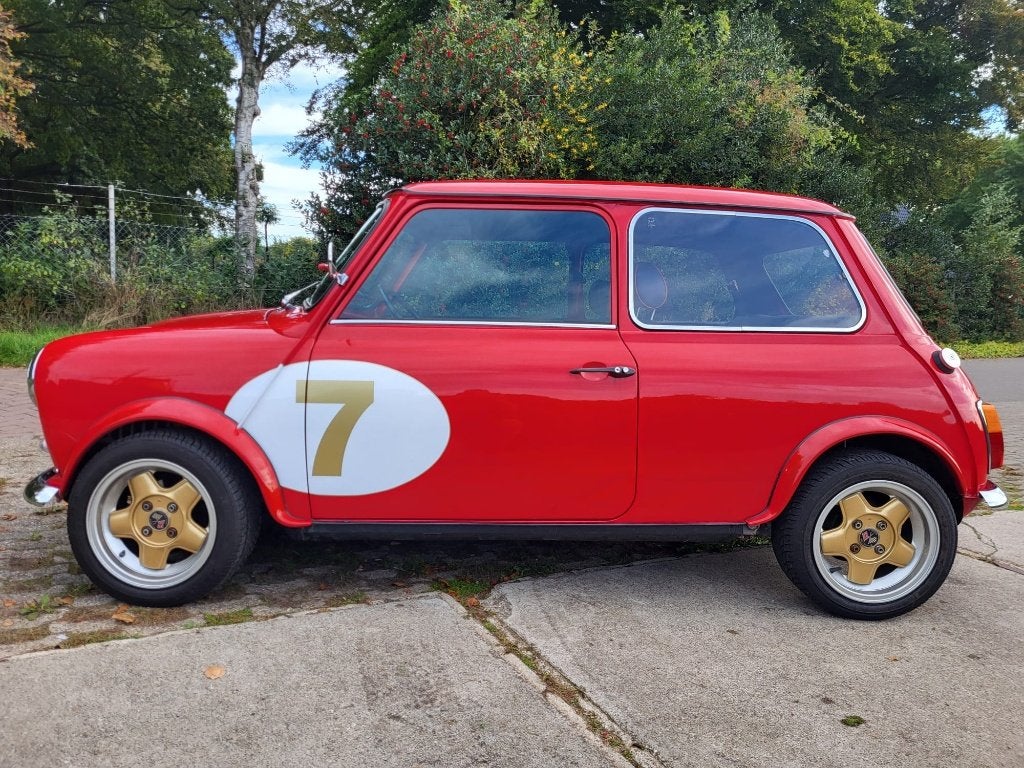 Mini 850 0.8 1975 Rood-OLDTIMER- Goede staat !!, Auto's, Mini, Voorwielaandrijving, 4 cilinders, 590 kg, Origineel Nederlands