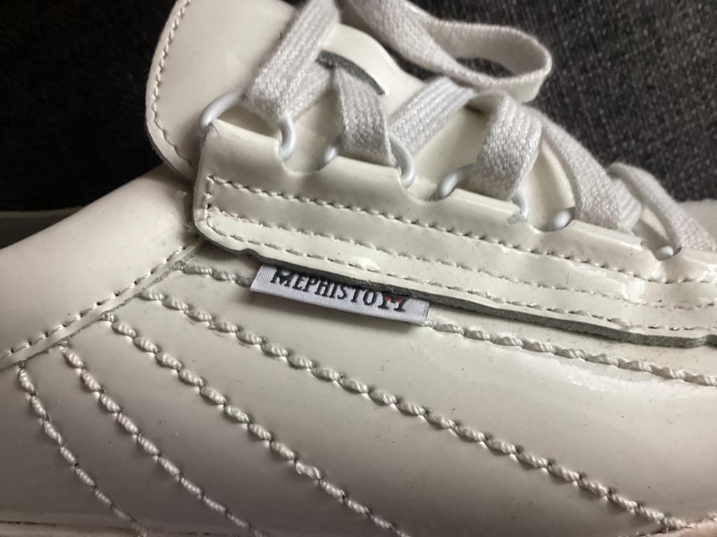 Mephisto Original, 39,5, Ophalen of Verzenden, Zo goed als nieuw, Wit, Sneakers of Gympen
