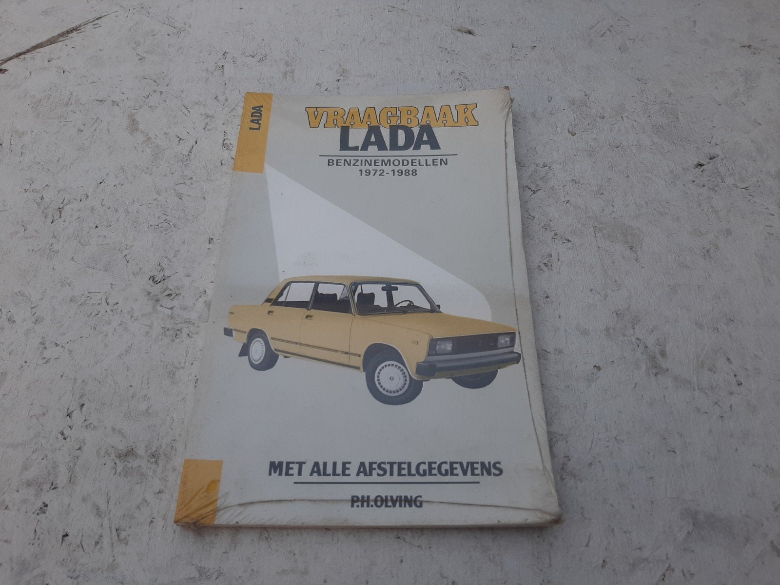 Uniek Lada Vraagbaak Benzine modellen 1972-1988, Ophalen of Verzenden