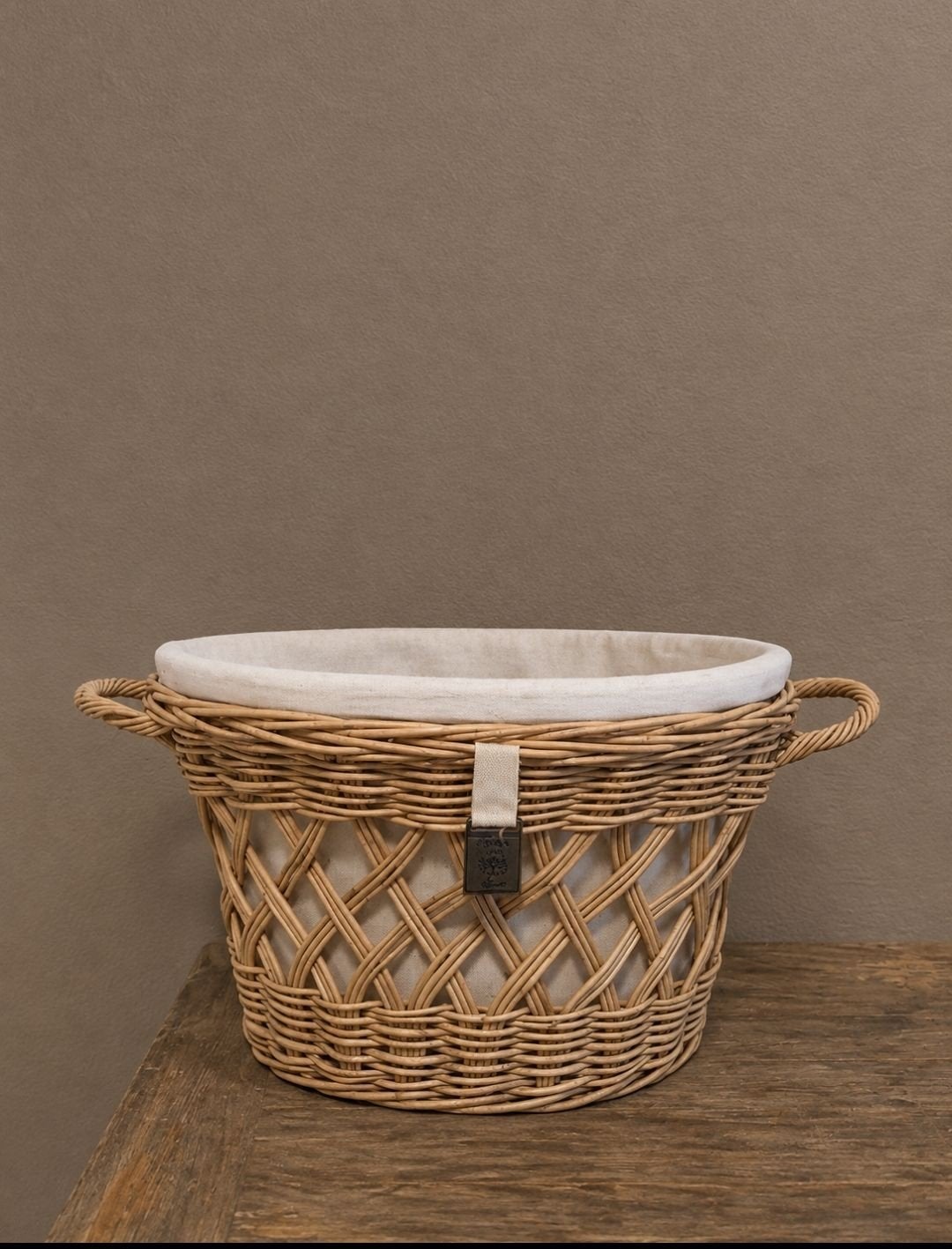 riviera Maison rattan bloempot maat L, Ophalen of Verzenden, Zo goed als nieuw