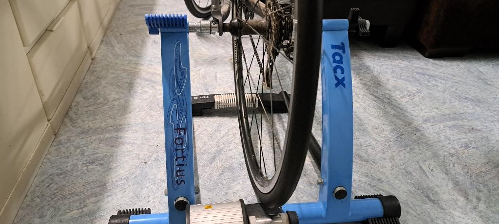 Tacx Forius trainer met toebehoren, Ophalen, Gebruikt, Overige typen