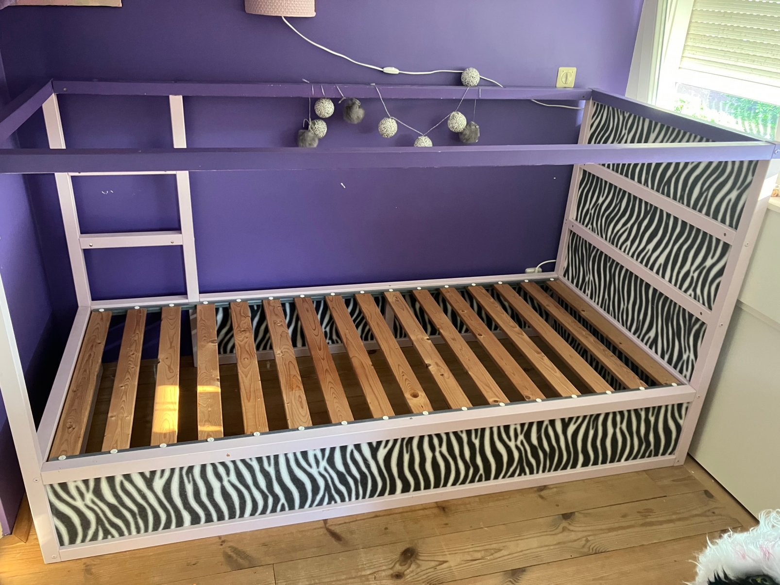 Ikea omkeerbaar bed kura Zebra / paars/roze, Ophalen, 85 tot 100 cm, Gebruikt, Hoogslaper of Stapelbed