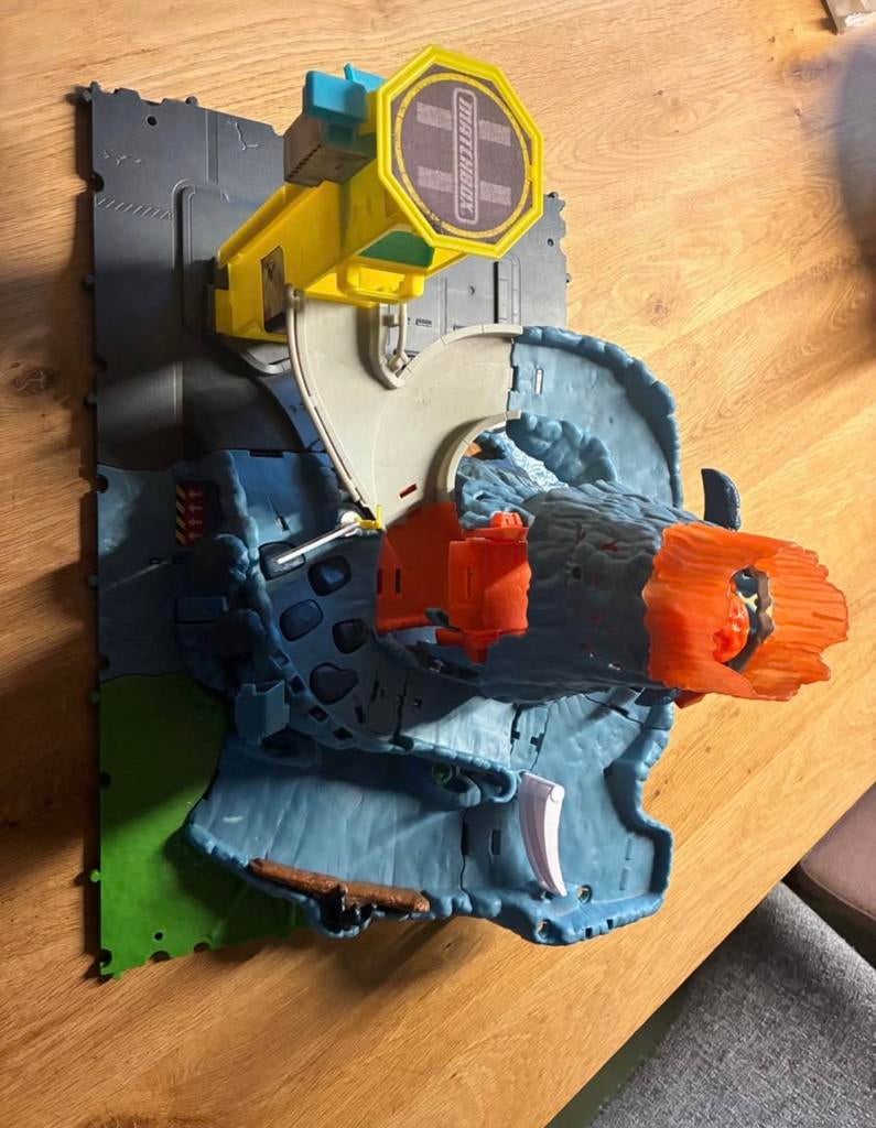 Matchbox Vulkaan Autobaan met Geluid, Ophalen, Gebruikt, Racebaan