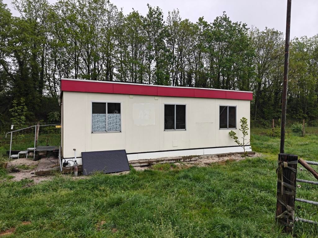 Woonunit, woonruimte met douche wc boiler keukentje., Ophalen