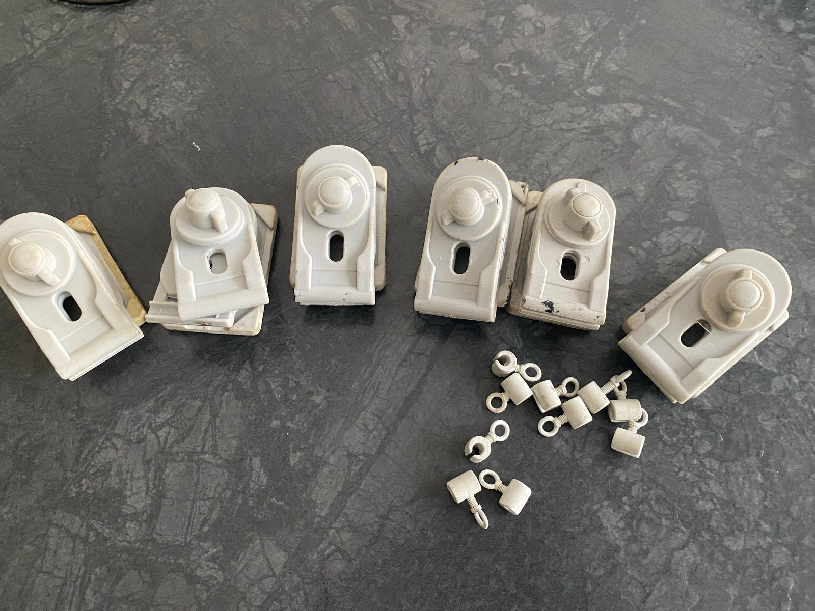 Voortent clips, Ophalen, Gebruikt