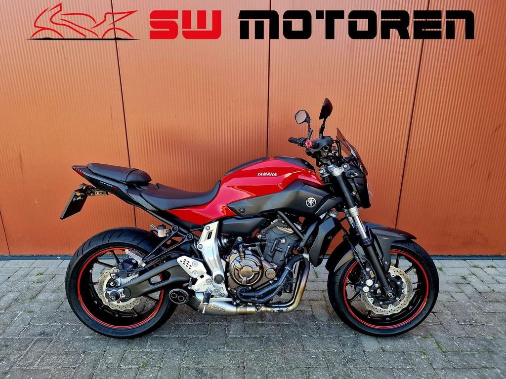 MT07 ABS, NL MOTOR, AKRAPOVIC, LAGE KM! MT 07, 2 cilinders, Motorrijbewijs A, Bedrijf, Onbekend