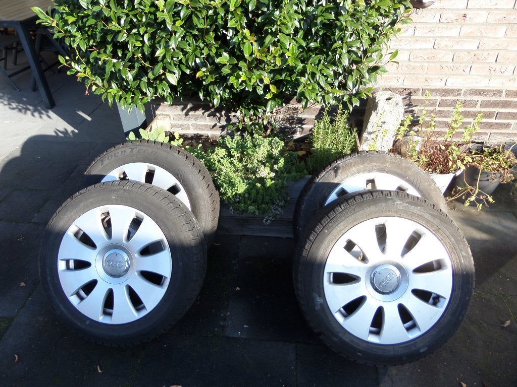 Winterbanden en velgen, Ophalen, Gebruikt, 16 inch, Banden en Velgen