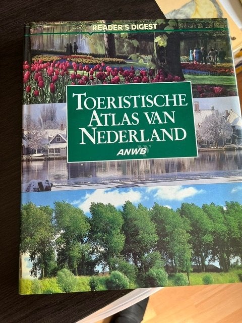 Toeristische Atlas van Nederland., Gelezen, Overige atlassen, Ophalen of Verzenden, 1800 tot 2000