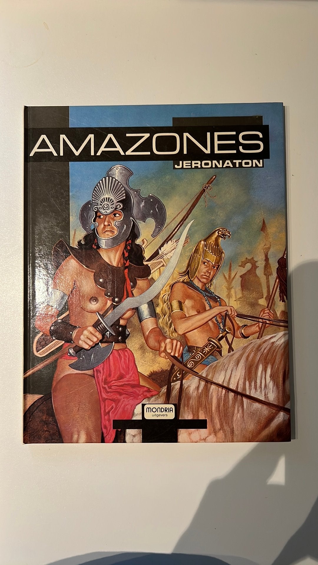 Amazones Jeronaton Uitgeverij Mondria, Eén comic, Europa, Ophalen of Verzenden, Zo goed als nieuw