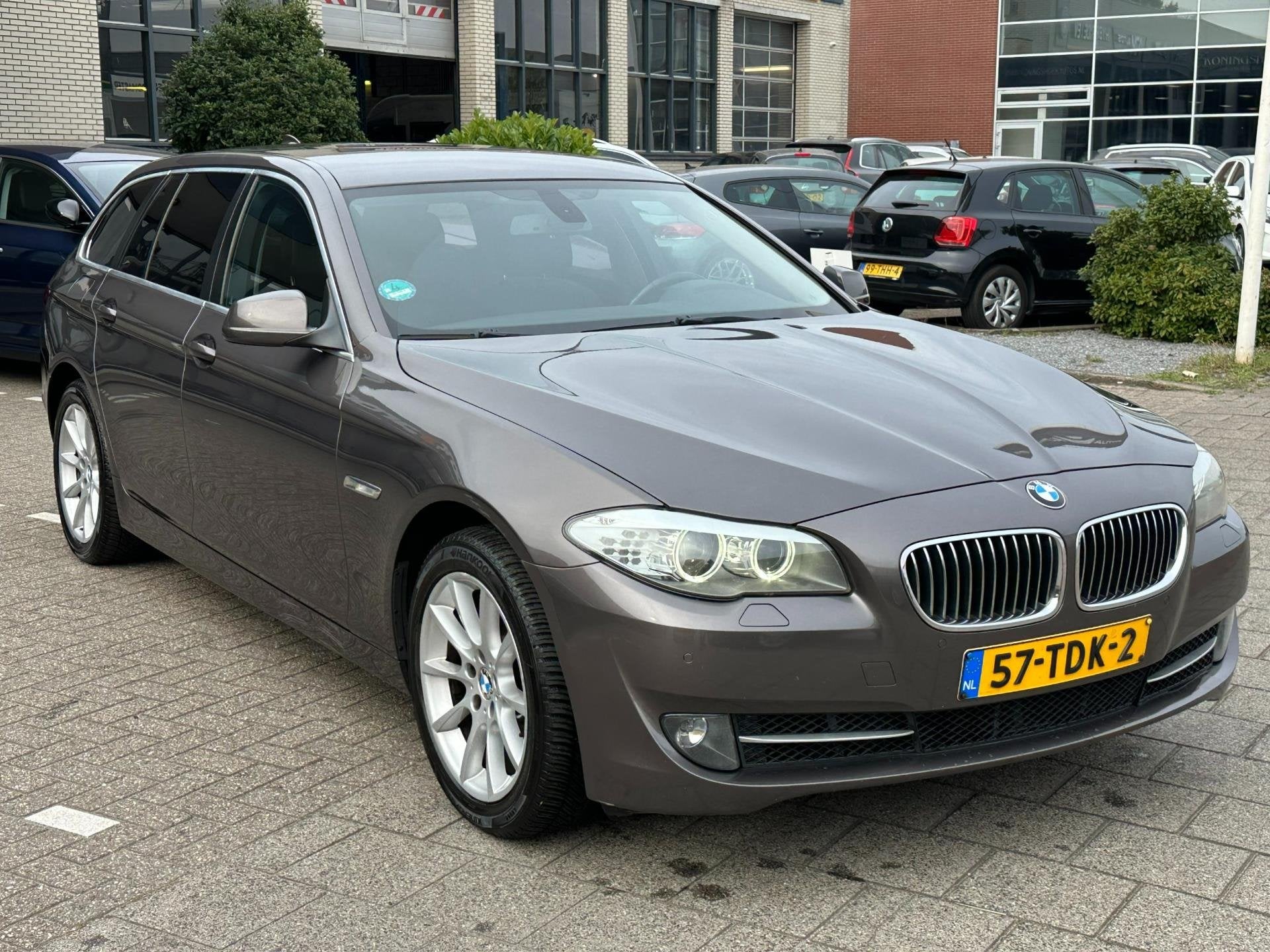 Foto 11 van BMW 5-serie Touring 520i High Executive