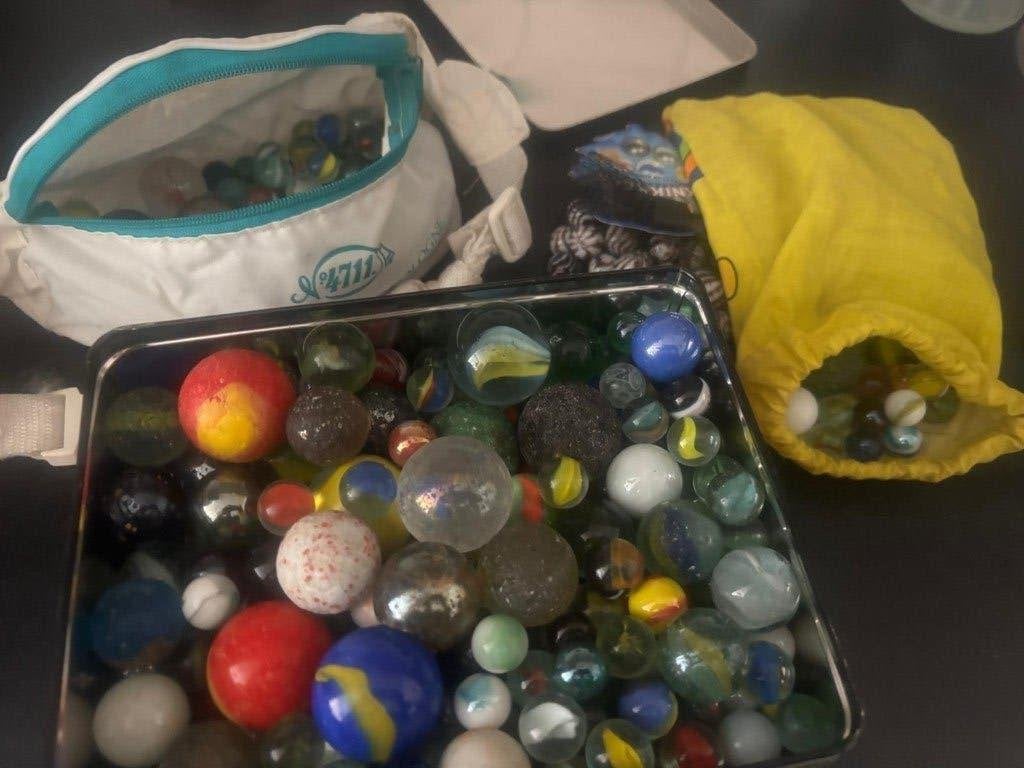 Knikkers in verschillende maten, ongeveer 6 kg, Ophalen, Zo goed als nieuw