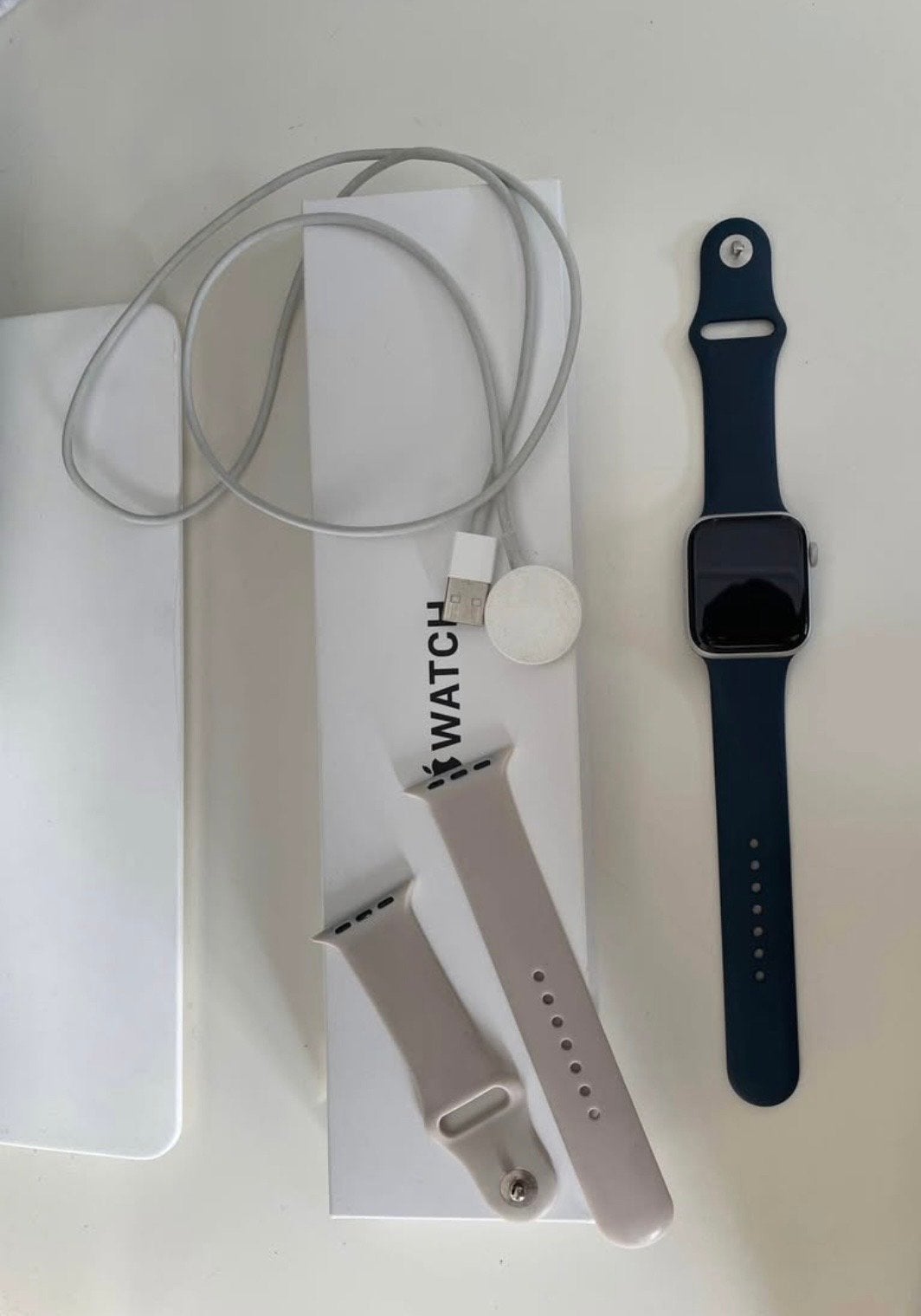 Apple Watch SE 44mm Zilver Aluminium Kast Abyss Blue Band, Ophalen, Hartslag, IOS, Zo goed als nieuw