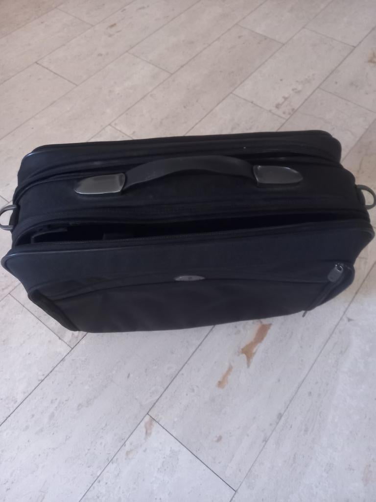 Samsonite laptop tas, Computers en Software, Laptoptassen, Ophalen, 17 inch of meer