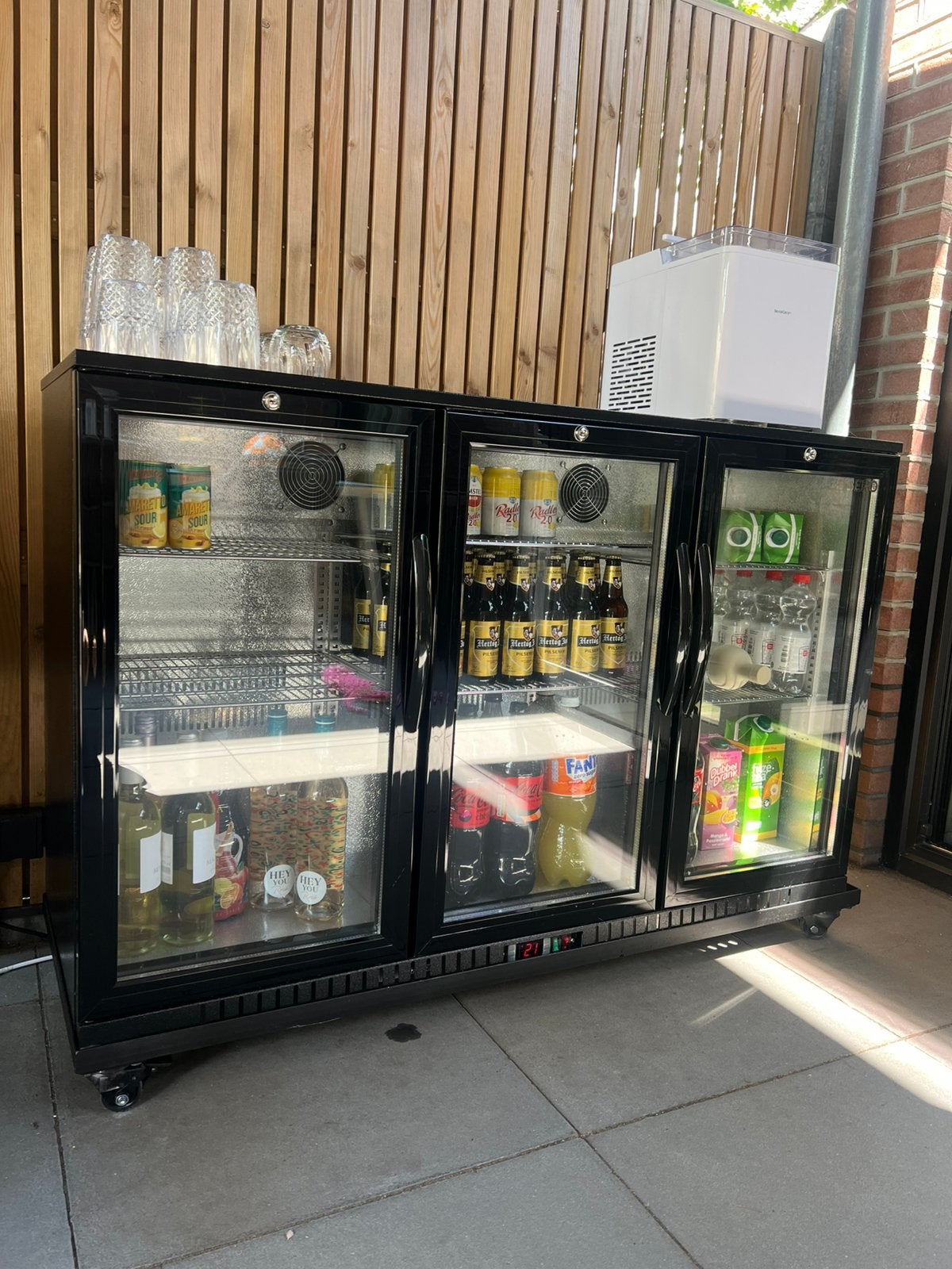 Barkoelkast huren | 3-deurs | Verrijdbaar | 320L, Ophalen, Zo goed als nieuw, Overige