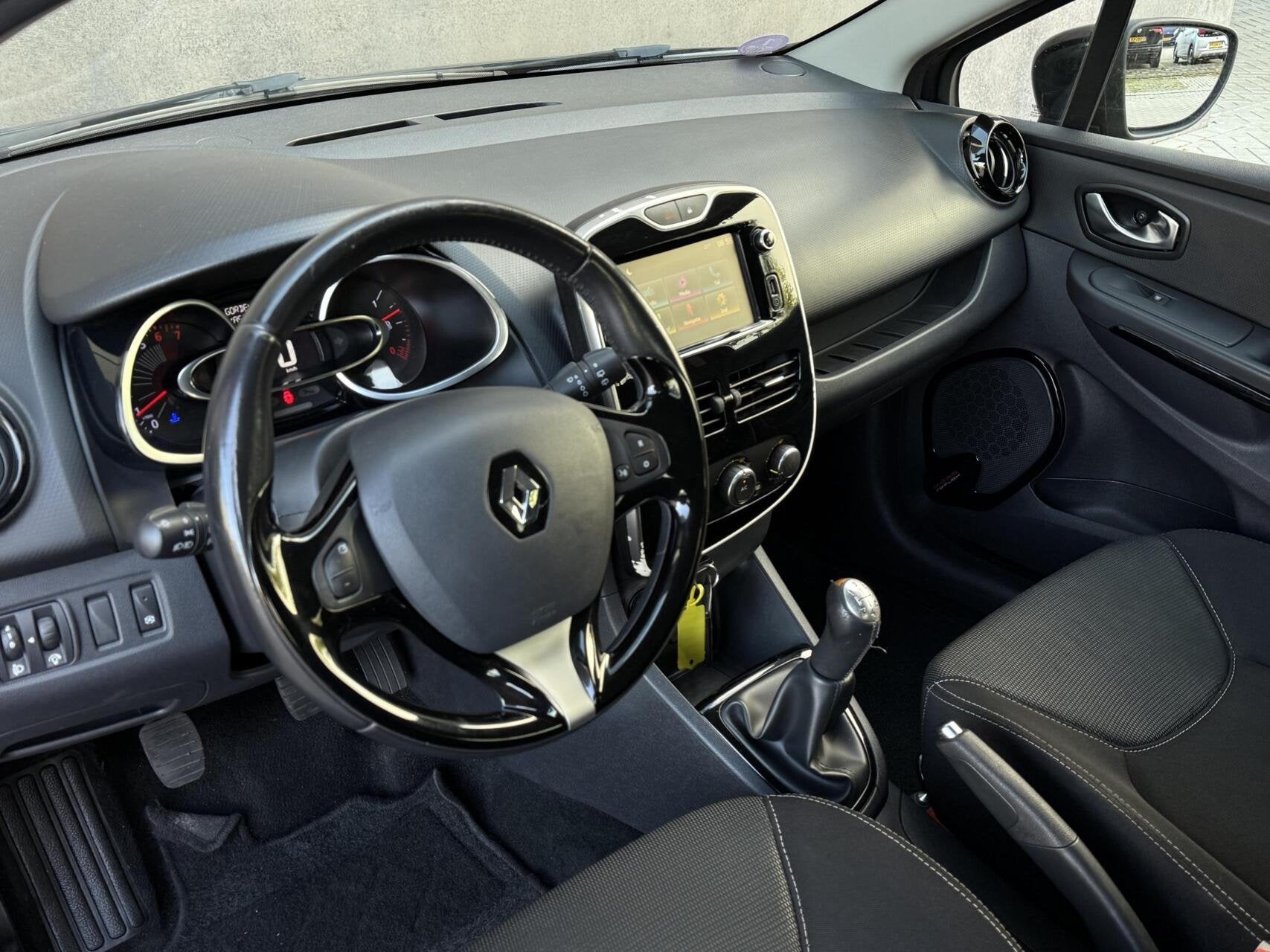 Renault Clio Estate 0.9 TCe Limited | Airco | Navigatie | DA, Auto's, Voorwielaandrijving, 898 cc, Stof, Gebruikt
