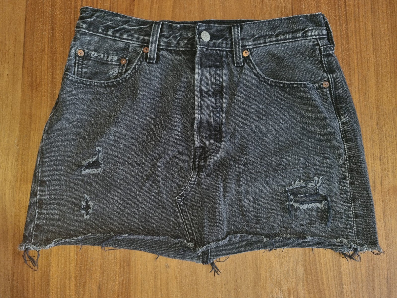Levi strauss & co zwart jeans kort rokje, maat 29., Zwart, Ophalen of Verzenden, Zo goed als nieuw, W28 - W29 (confectie 36)