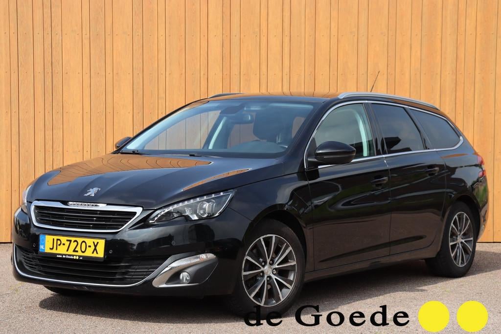Peugeot 308 SW 1.2 PureTech Blue Lease Premium orgNL trekhaa, Voorwielaandrijving, Gebruikt, Euro 6, 1199 cc