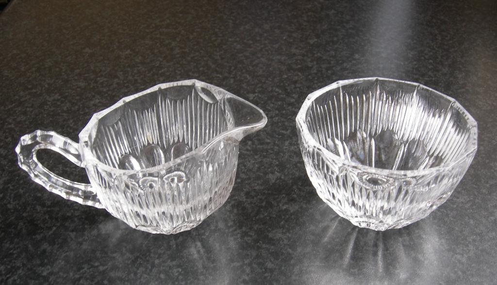 Glazen roomstel, suiker en melk stel., Glas of Glazen, Ophalen of Verzenden, Effen, Glas
