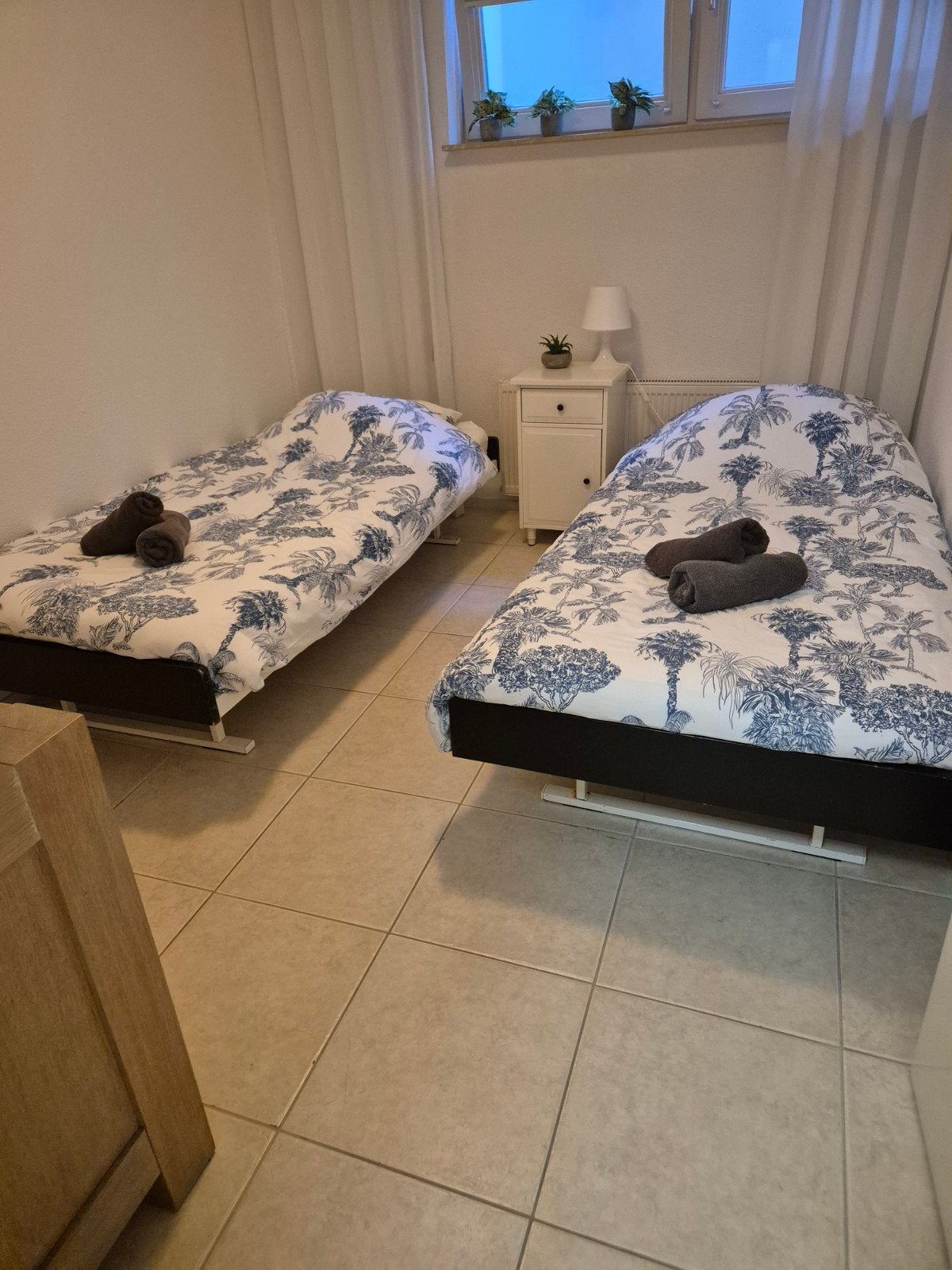 Stalen bedframe 200x90 cm, Huis en Inrichting, Slaapkamer | Bedden, Ophalen, Gebruikt, 90 cm, Eenpersoons