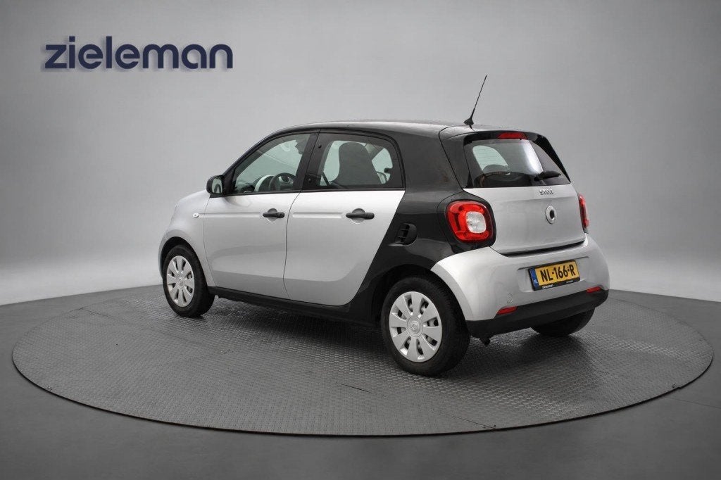 smart Forfour 1.0 Pure 5 Deurs - Airco, Cruise, Gebruikt, Met garantie (alle), 4 stoelen, Origineel Nederlands