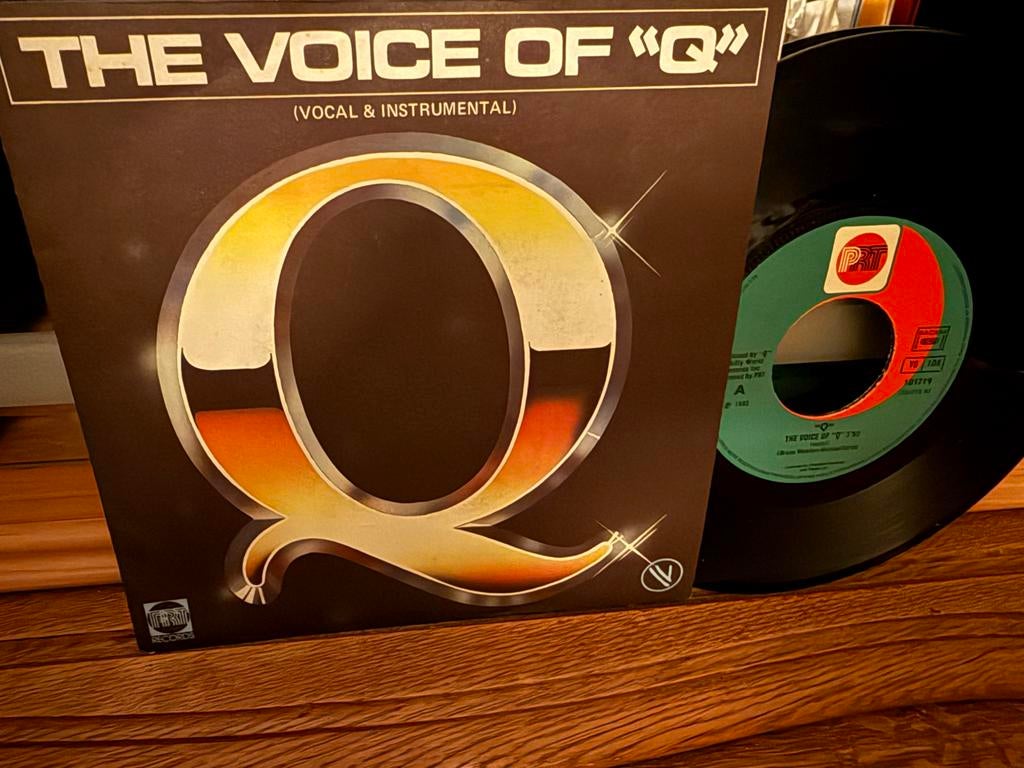 The Voice of "Q" - The Voice of "Q" (Vocal & Instrumental), Overige genres, 7 inch, Single, Ophalen of Verzenden