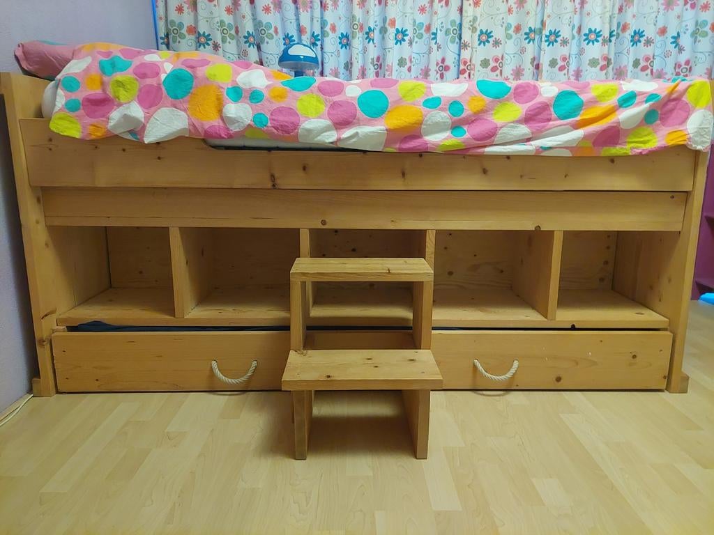 Houten halfhoogslaper met opbergruimte en uitschuifbed, Ophalen, 85 tot 100 cm, Gebruikt, 180 cm of meer
