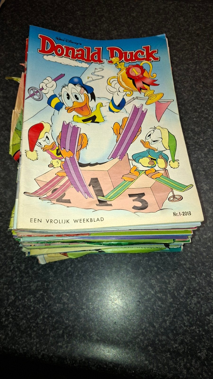 Complete jaargang 2013 Donald duck strip nr 16 ontbreekt s, Boeken, Gelezen, Europa, Ophalen of Verzenden, Meerdere comics