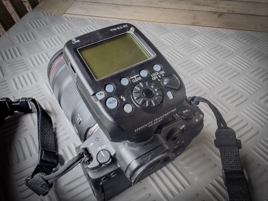 YONGNUO YN-E3-RT CANON RT TRIGGER, Ophalen of Verzenden, Gebruikt, Overige merken