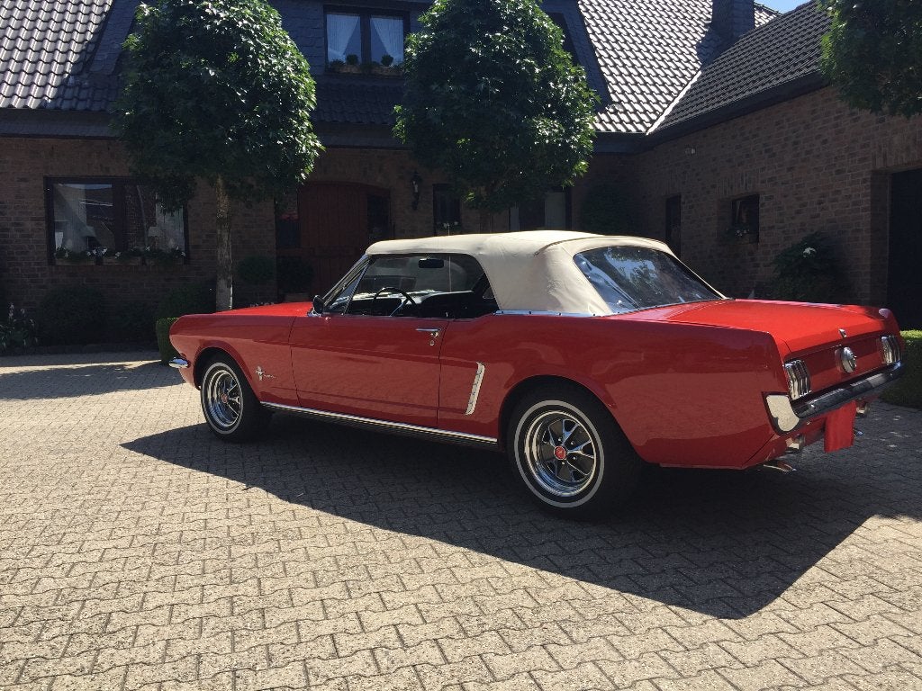 Ford Mustang Cabrio 1965  289 V8  D Code, Auto's, Achterwielaandrijving, Zwart, 4789 cc, Cabriolet