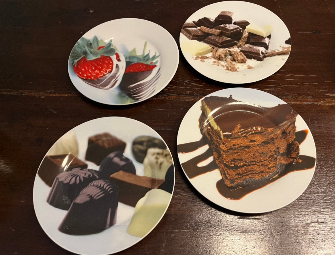Set van 4 bordjes chocolade, Ophalen of Verzenden, Zo goed als nieuw, Overige stijlen, Bord(en)