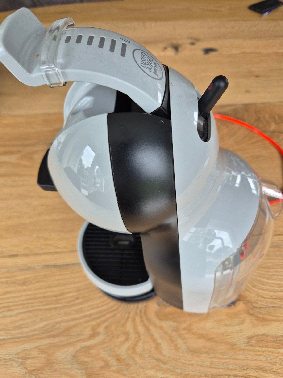 Nescafé Dolce Gusto Krups koffiezetapparaat, Witgoed en Apparatuur, Koffiemachine, Ophalen of Verzenden, Zo goed als nieuw, 2 tot 4 kopjes