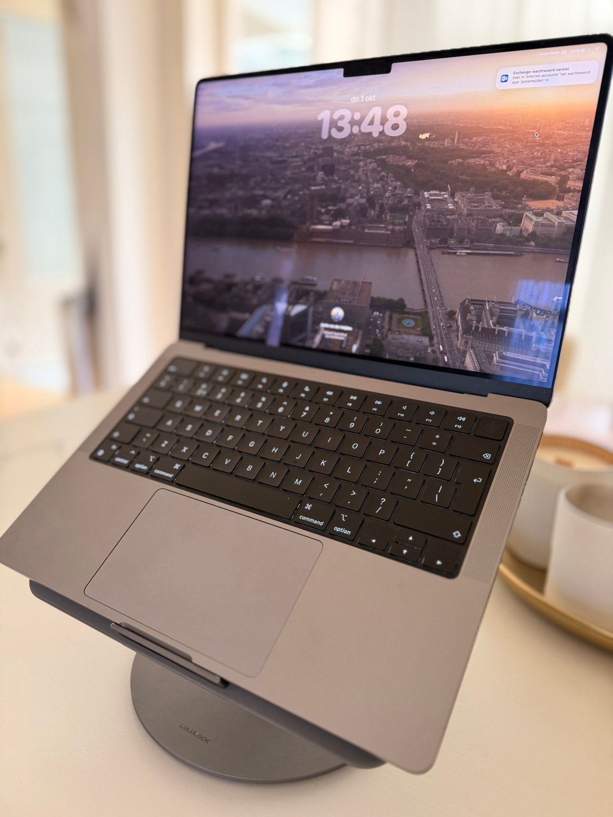 Apple MacBook Pro M3 - Nieuwstaat, slechts 37 laadcycli