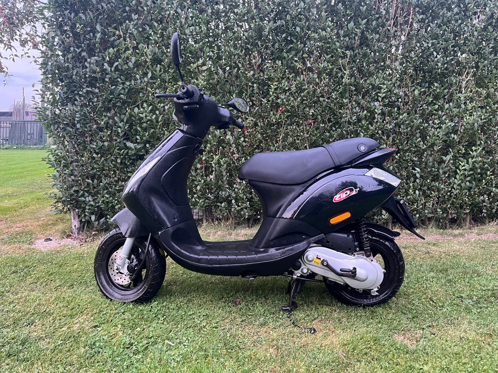 Piaggio Zip 50cc 2T, Fietsen en Brommers, Ophalen, Tweetakt, Gebruikt, Maximaal 45 km/u