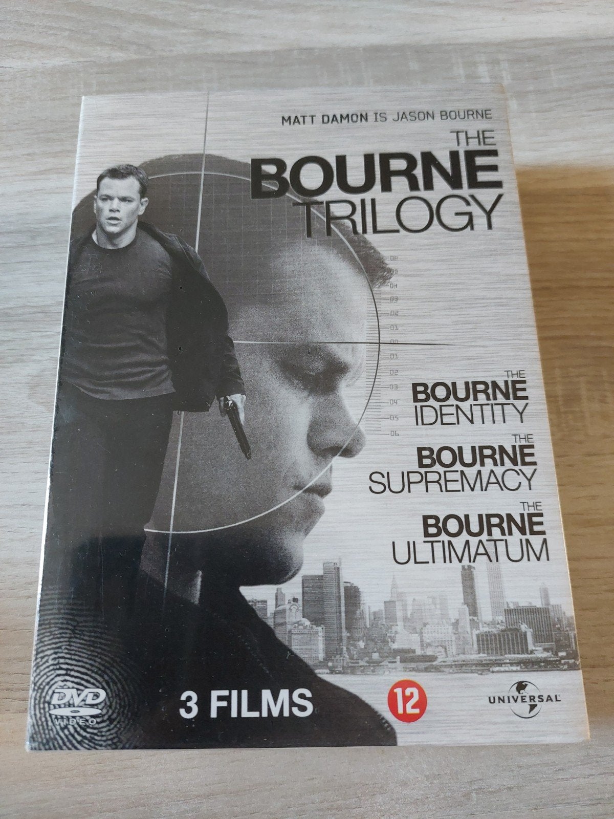 The Bourne Trilogy - 3 Films DVD Boxset (Nieuw in verpakking, Boxset, Actiethriller, Ophalen of Verzenden, Nieuw in verpakking