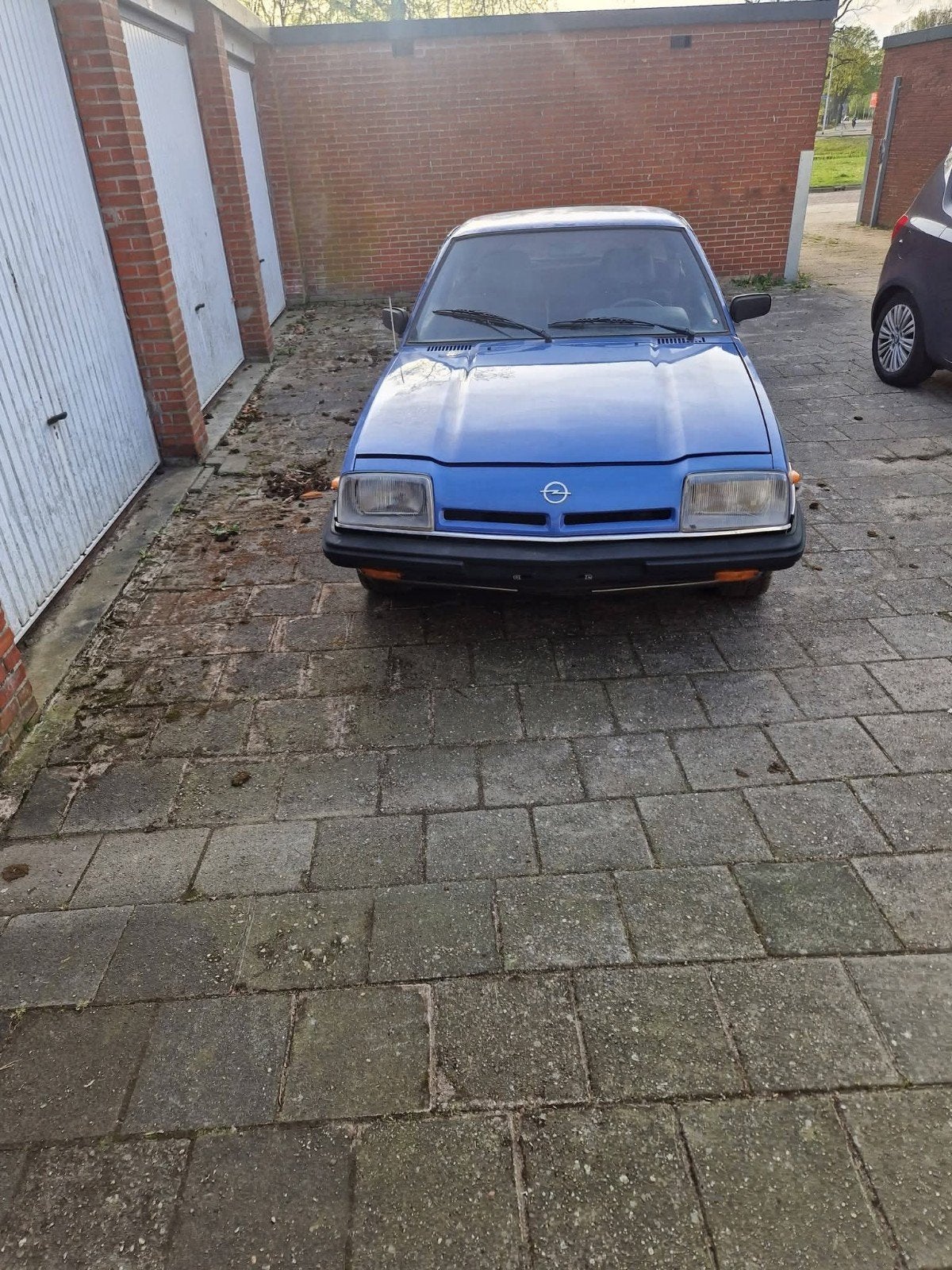 Opel manta b, Ophalen, Opel