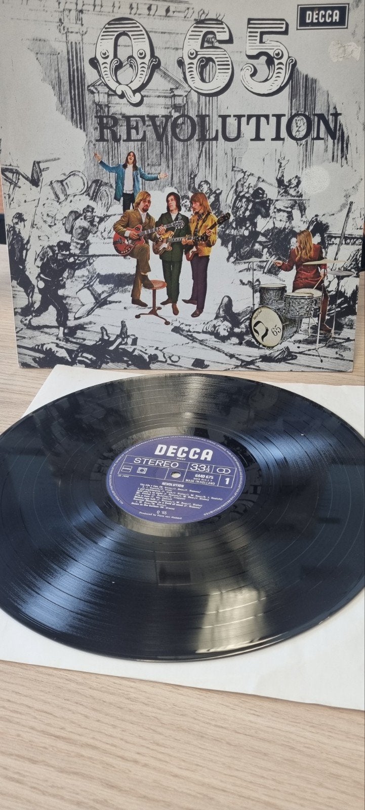 Q65 - Revolution (LP, Album, Stereo), Gebruikt, Ophalen of Verzenden, Poprock, 1960 - 1969