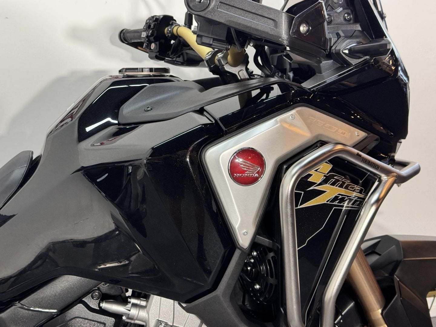 HONDA CRF 1100 L AFRICA TWIN ADVENTURE SPORTS (bj 2021), Motoren, 2 cilinders, HONDA, Bedrijf, Onbekend