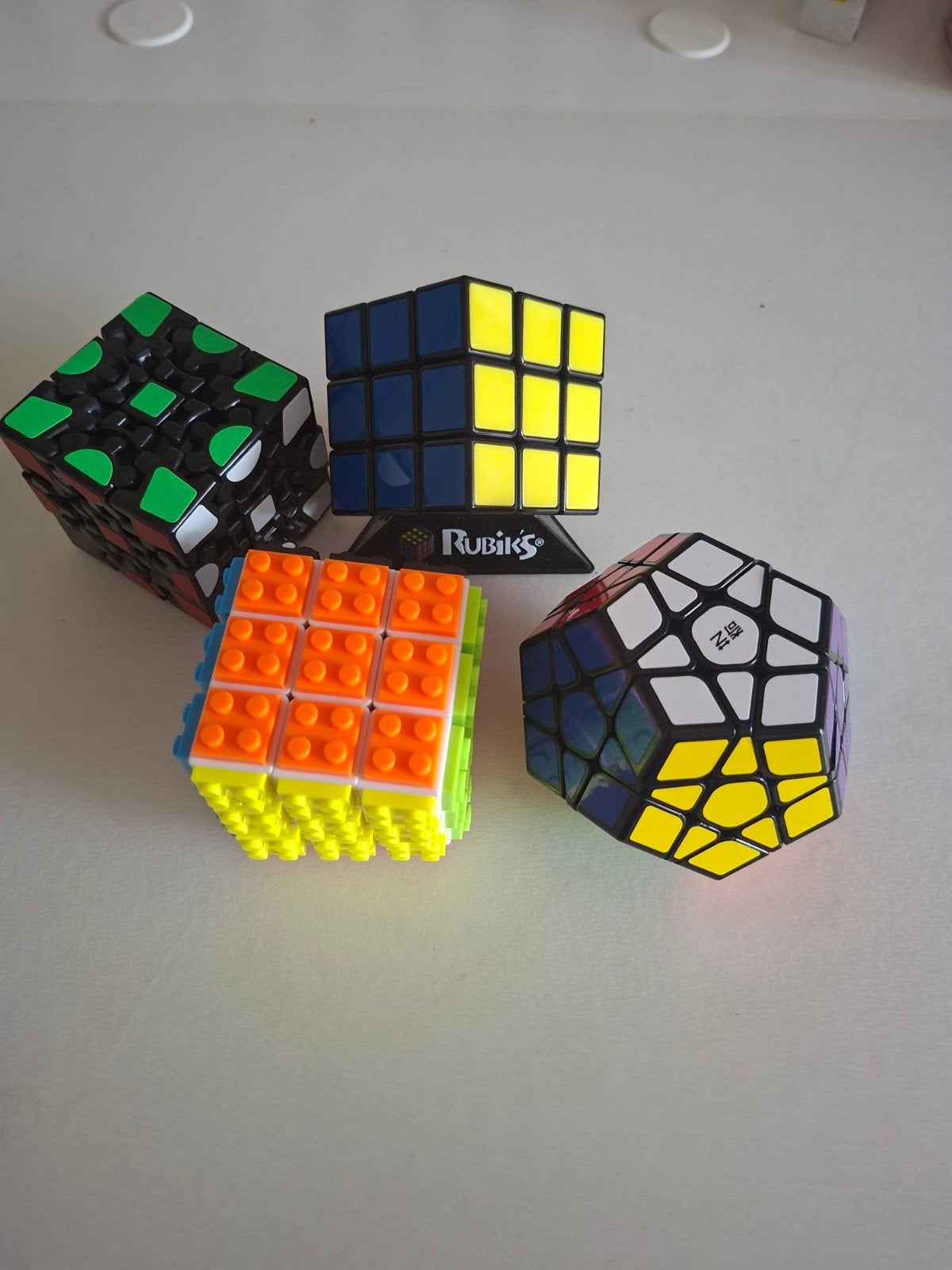 Diverse Rubik's kubussen, Kinderen en Baby's, Speelgoed | Educatief en Creatief, Zo goed als nieuw, Bouwen, Puzzelen, Ophalen of Verzenden