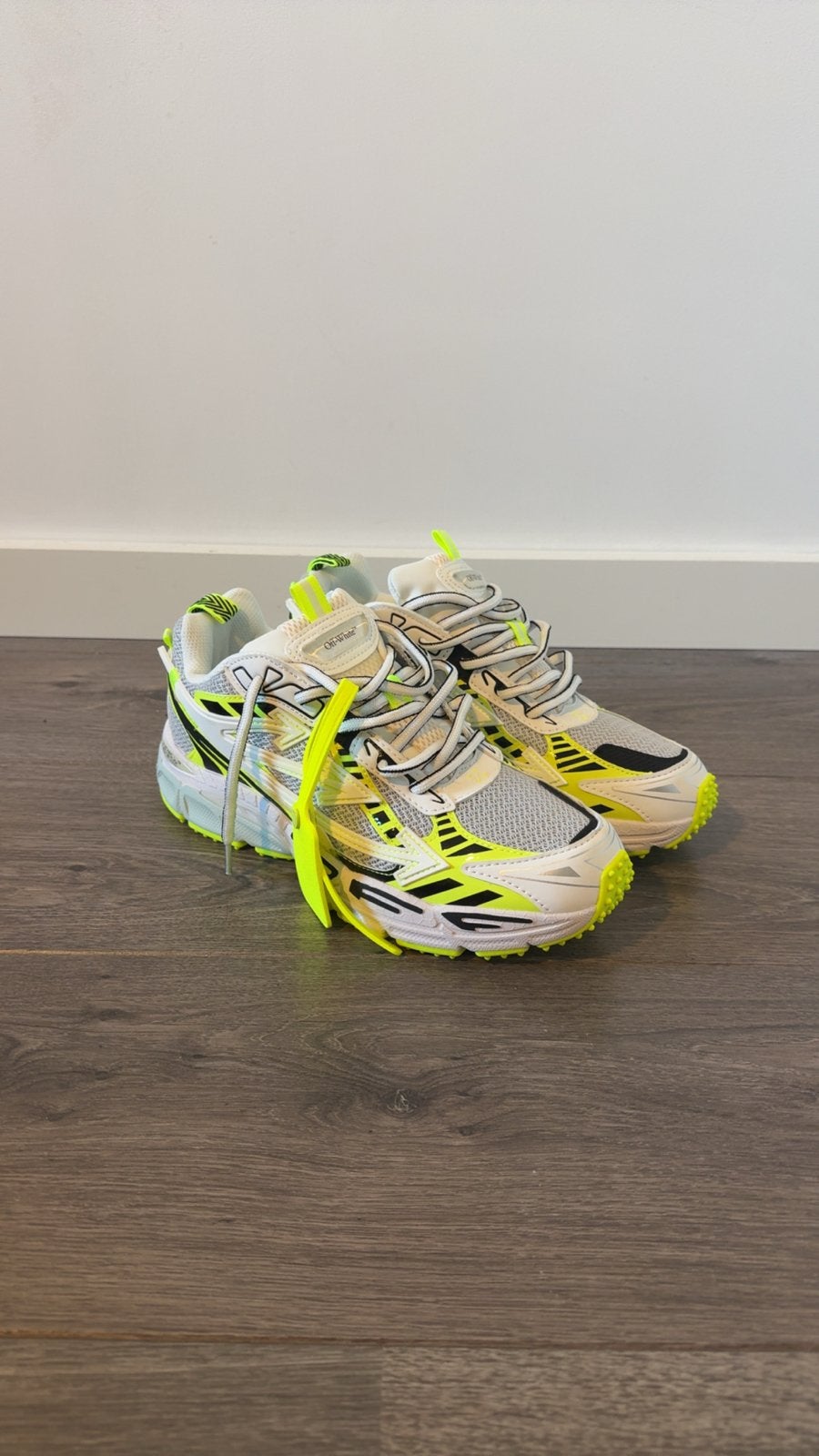 Off-White "Be Right Back" Sneakers Maat 44 Nieuw, Verzenden, Wit, Nieuw, Sneakers of Gympen