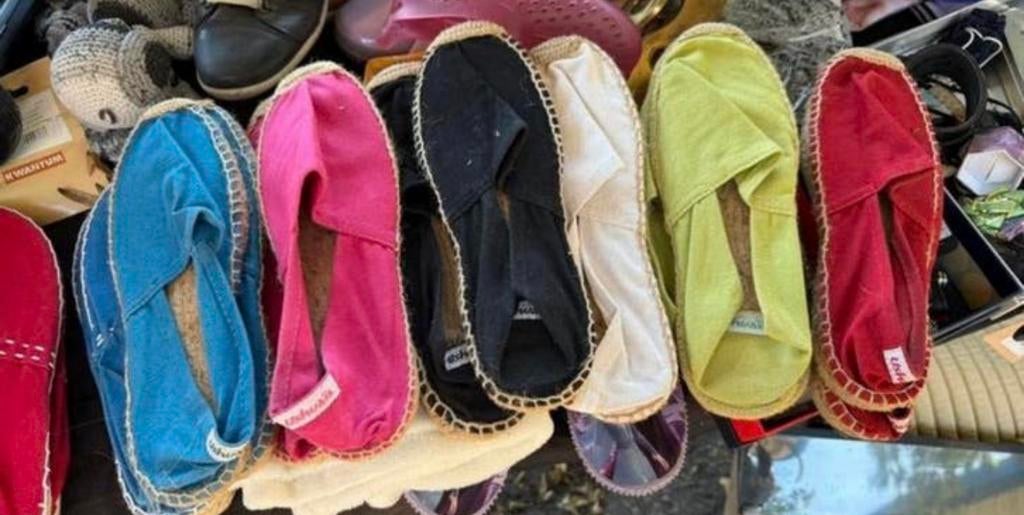Ushuaia espadrilles schoenen 40 en 41, Ophalen, Zo goed als nieuw, Espadrilles of Moccasins