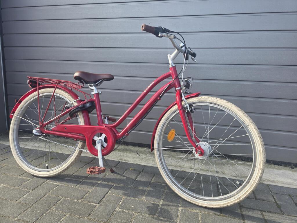 Nette BTWIN Elops 900 24 inch meisjesfiets met naafdynamo!, Fietsen en Brommers, Fietsen | Meisjes, Zo goed als nieuw, 24 inch