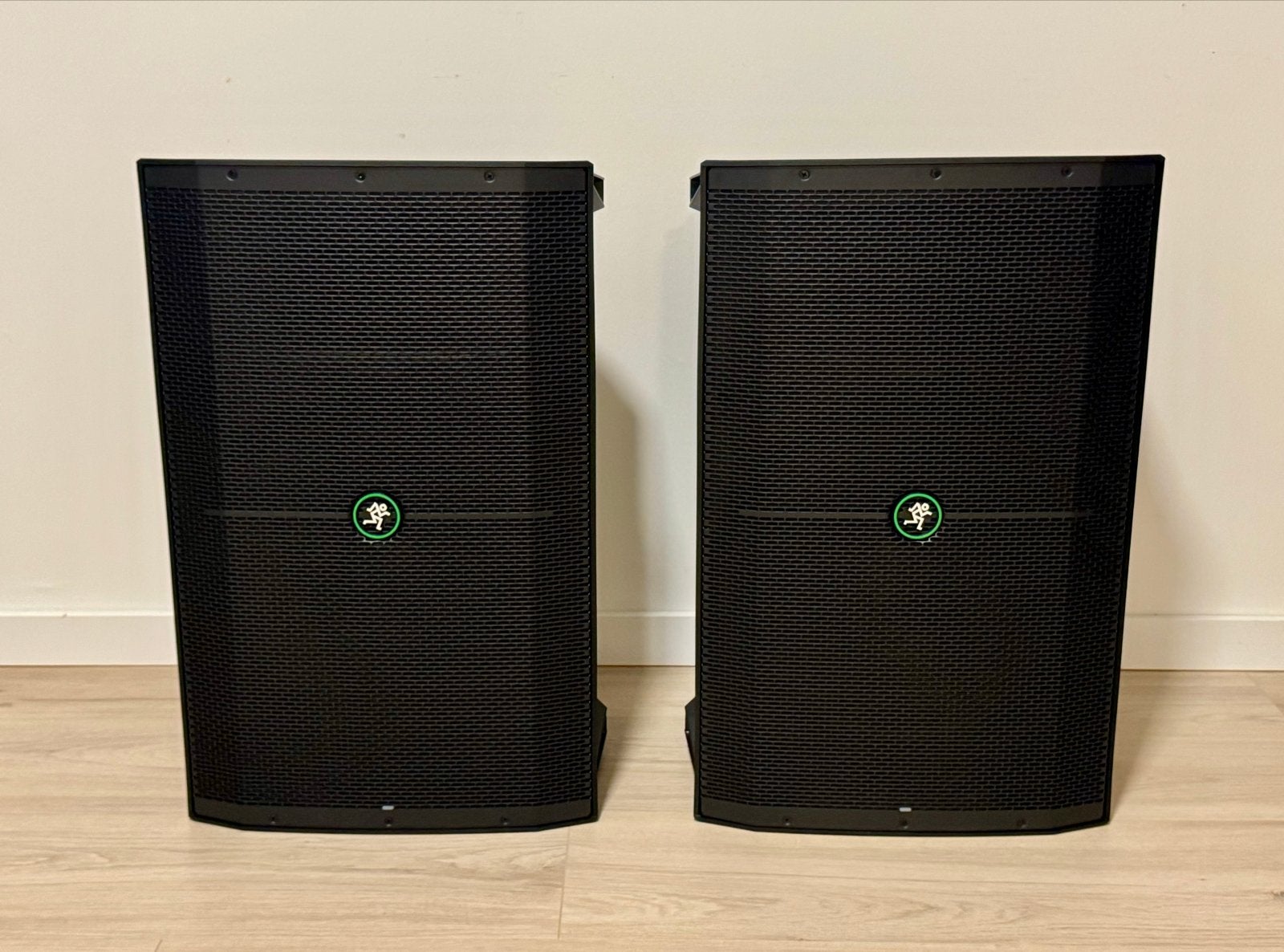 Mackie Thump 215XT Actieve Luidsprekers (Paar), Audio, Tv en Foto, Mackie, Mackie, Party speaker, Zo goed als nieuw