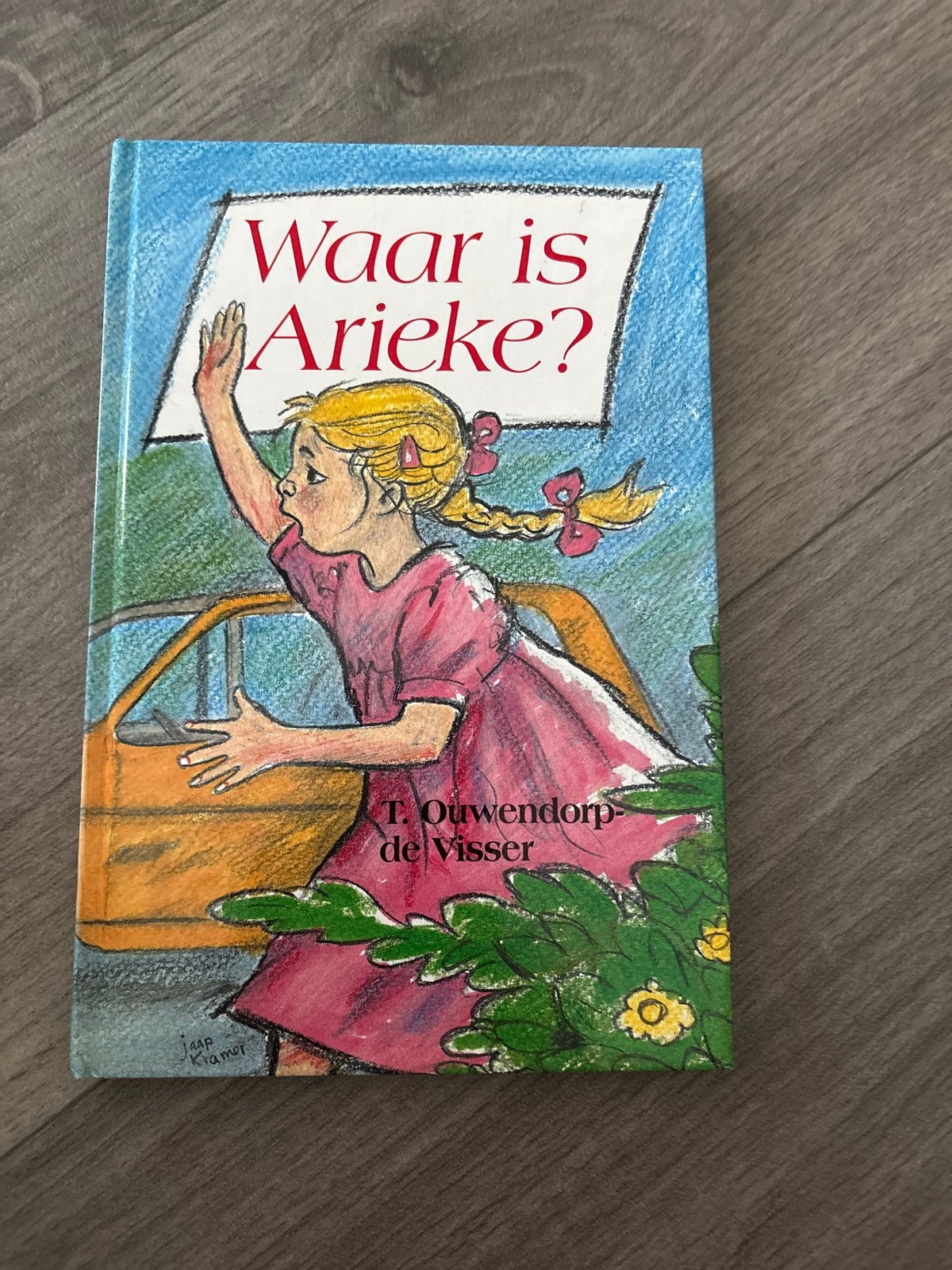 Waar is Arieke? - T. Ouwendorp-de Visser, Ophalen of Verzenden, Zo goed als nieuw, Fictie algemeen