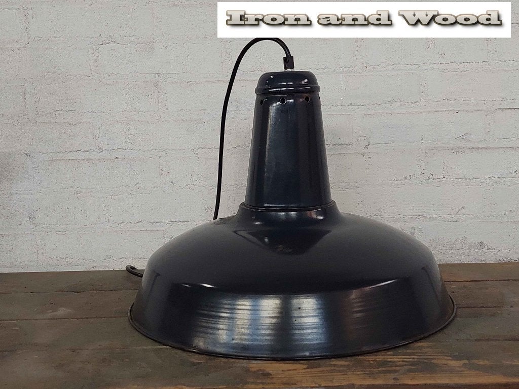 Blauw zwarte grote emaille hanglamp afm. D45 H35 - oud, Ophalen of Verzenden