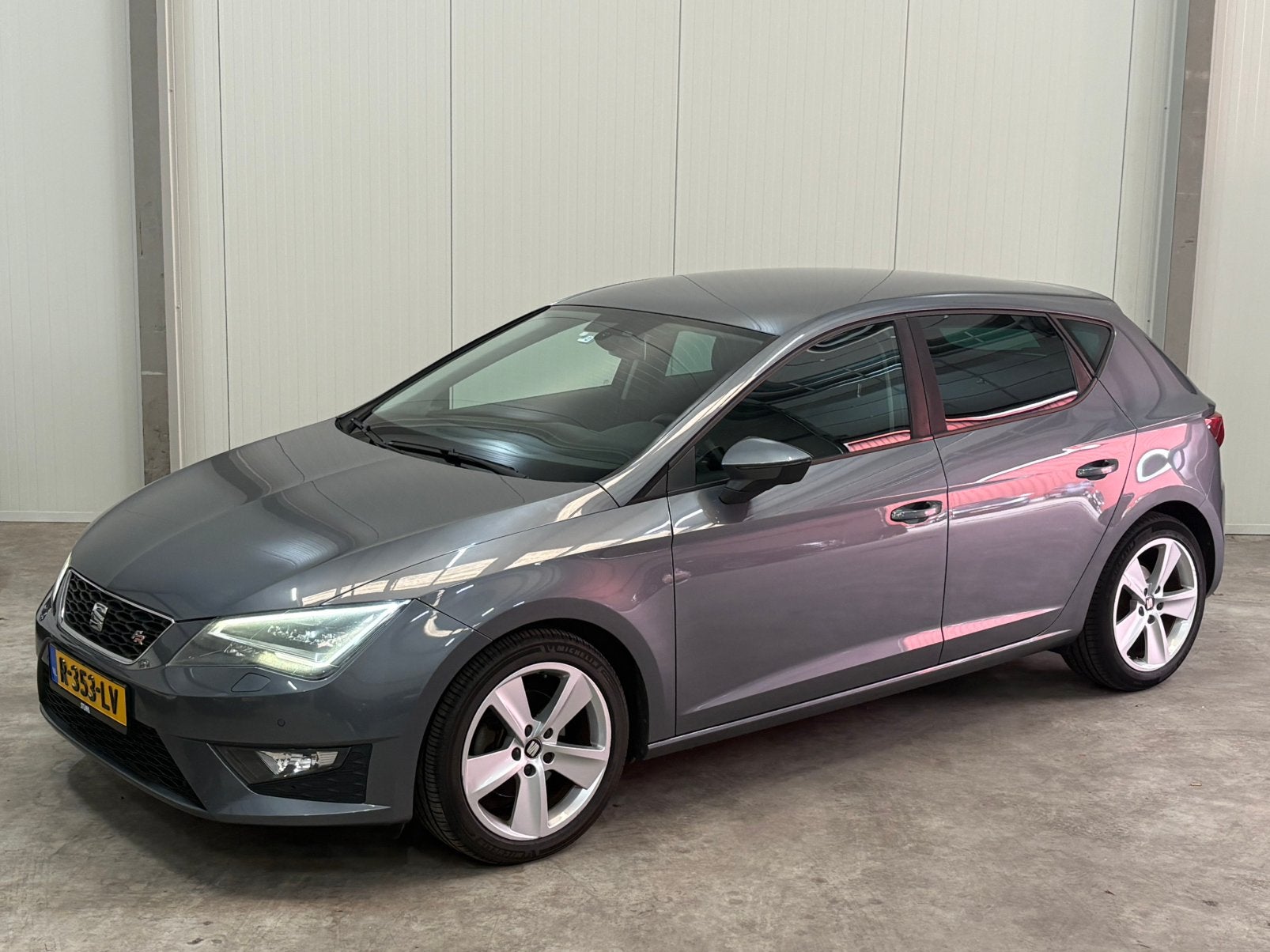 Seat Leon 1.4 TSI FR /NAVI/CRUISE/AIRCO/LED/PARKPILOT/, Auto's, Seat, Bedrijf, Leon, ABS, Airbags, Airconditioning, Bluetooth