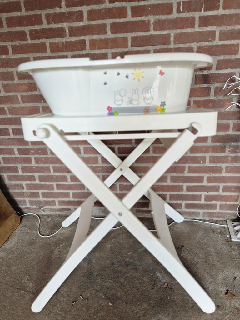 Bébé-jou Babybadje met standaard, Gebruikt, Ophalen of Verzenden, Badje, Bébé-jou
