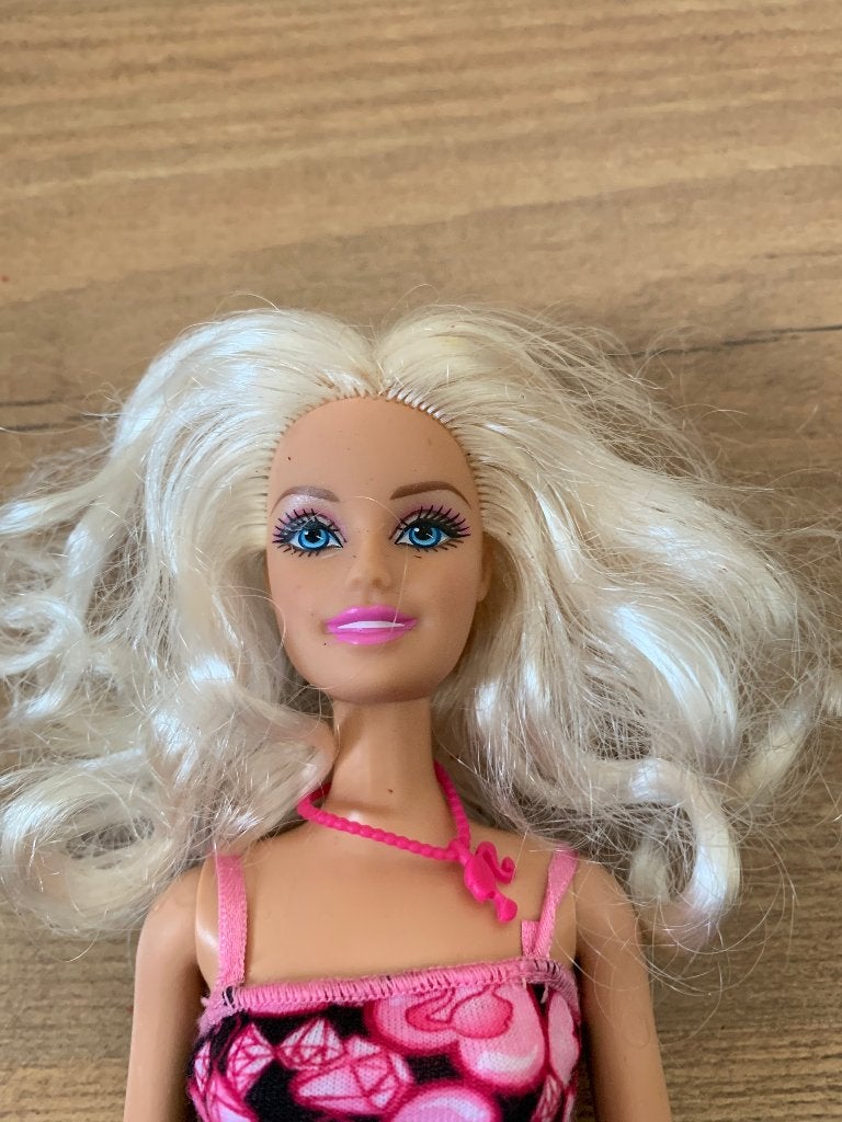 Barbie pop NIEUW!!!, Kinderen en Baby's, Speelgoed | Poppen, Ophalen of Verzenden, Nieuw, Barbie