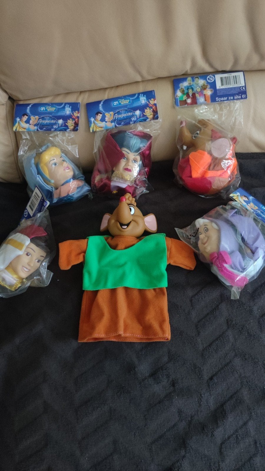 Disney Assepoester handpoppen set - Nieuw in verpakking, Ophalen of Verzenden, Assepoester of Belle, Nieuw, Beeldje of Figuurtje