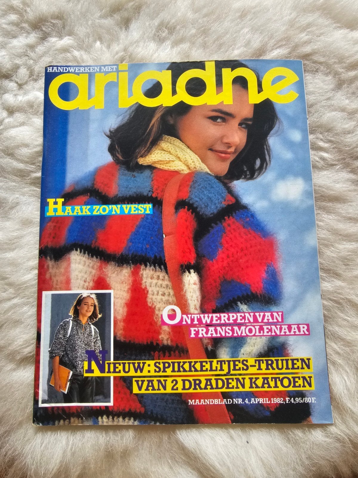 Vintage handwerk tijdschrift Ariadne Nr 4. 1982, Ophalen of Verzenden, Zo goed als nieuw, Damesbladen